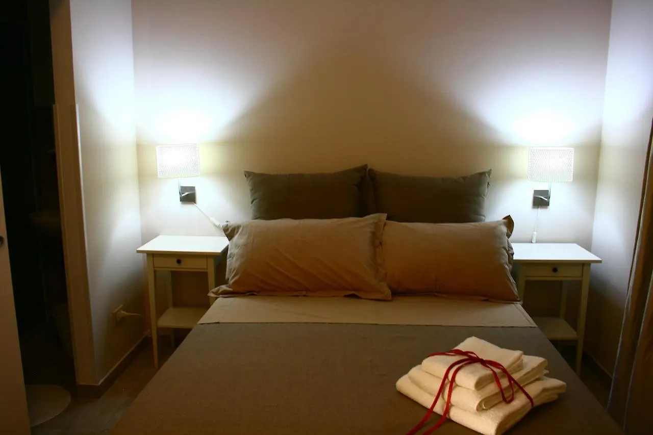 לינה וארוחת בוקר אצ'י קטנה B&B Il Vulcano איטליה
